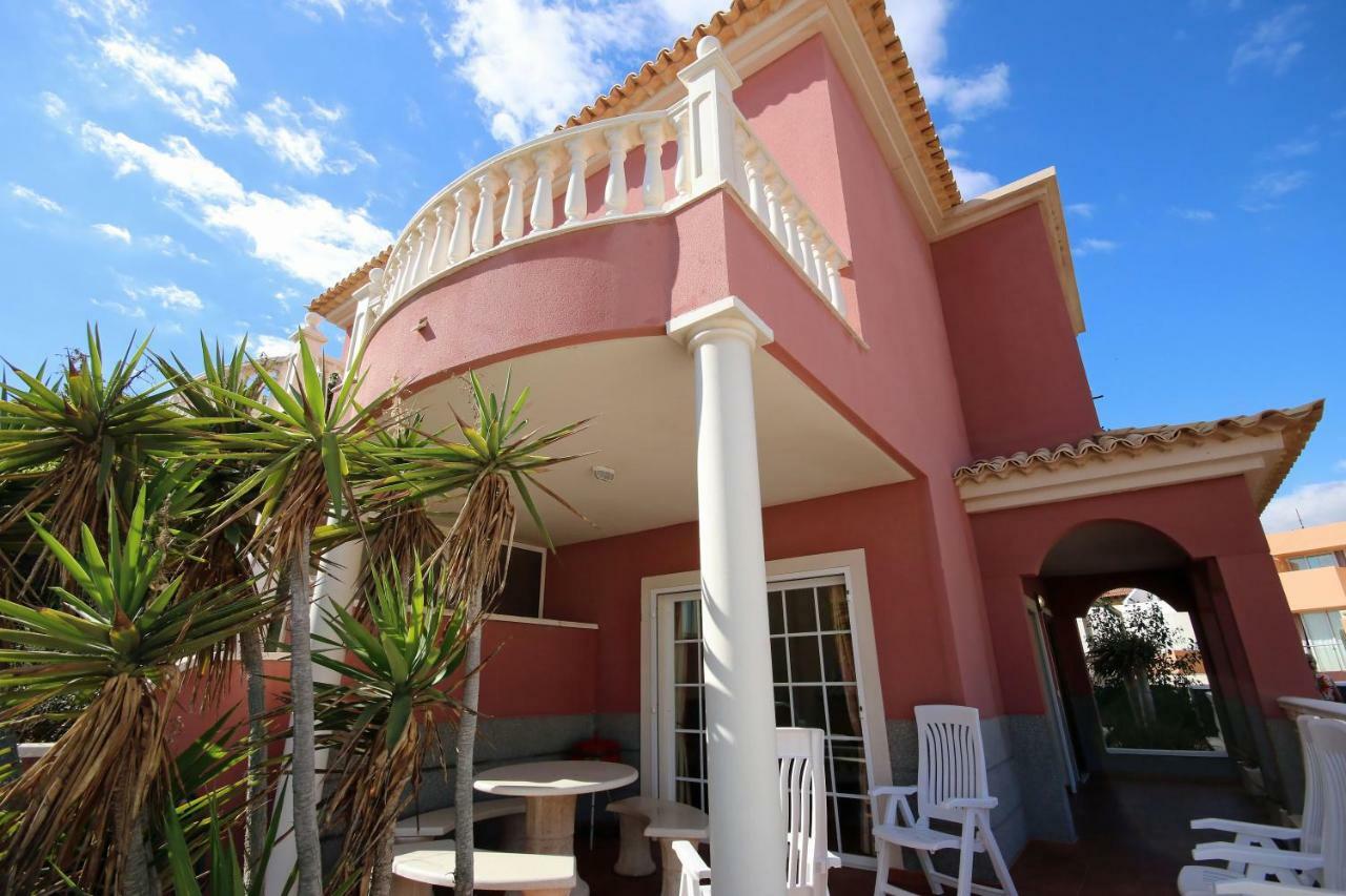Las Dunas 2 By Rentmedano Pretty 2 Bedroom Villa, Ocean Views, Pool And Wifi El Medano  Ngoại thất bức ảnh